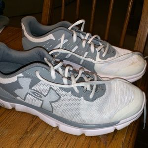 Women’s Under Armor shoes